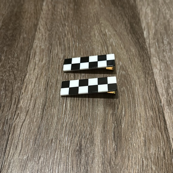 Checkered hair clips - Picture 1 of 3